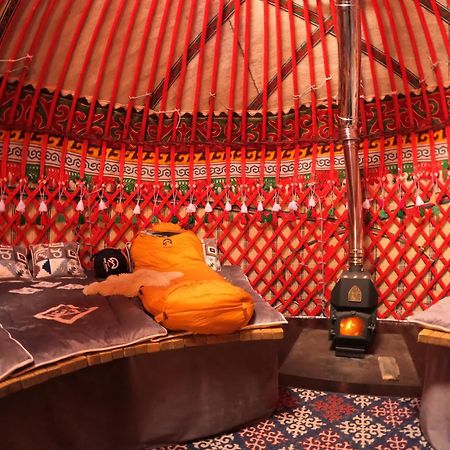 Mine Hostel Dzhergalan Jyrgalan Dış mekan fotoğraf