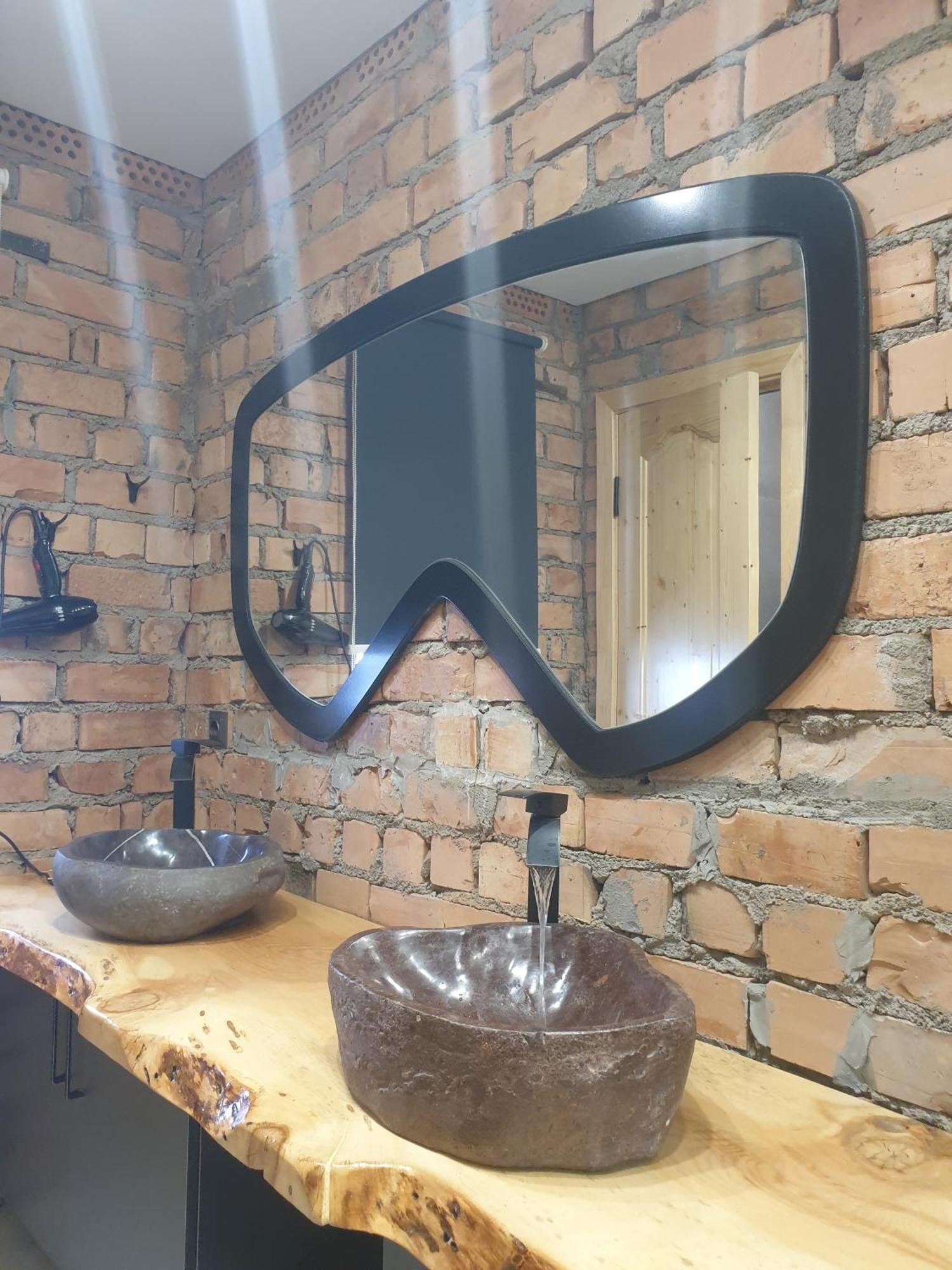 Mine Hostel Dzhergalan Jyrgalan Dış mekan fotoğraf